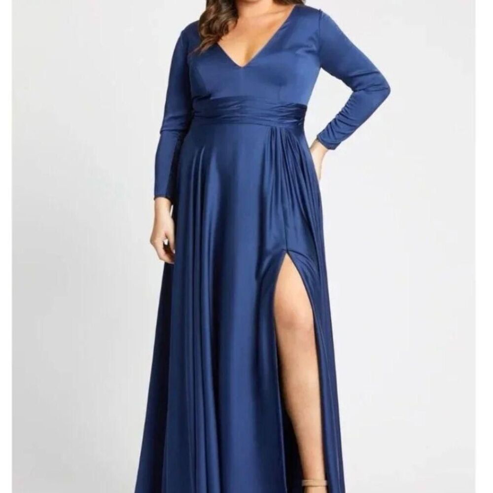 Ieena-for-mac-duggal Women's Navy and Blue Formal-dresses